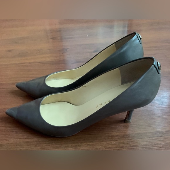 IVANKA TRUMP Women’s Leather Stiletto Heel Gray Size 9M - Picture 2 of 9
